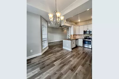 5353 Memorial Drive #2044, Houston, TX 77007 - Photo 1
