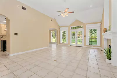 11875 Sagittarius Drive E, Willis, TX 77318 - Photo 4