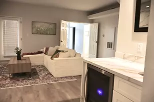 4900 Floyd St, Houston, TX 77007 - Photo 6