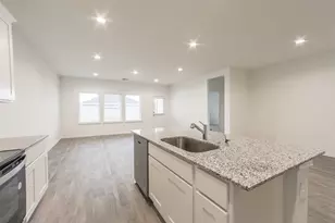 2209 Laurel Bloom Ln, Sealy, TX 77474 - Photo 6