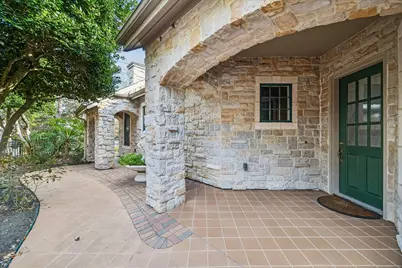 1315 Avon Way, Kingwood, TX 77339 - Photo 4