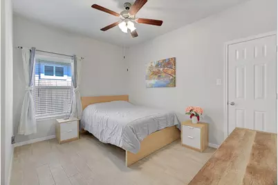 16514 Twinwalker Drive, Houston, TX 77049 - Photo 24