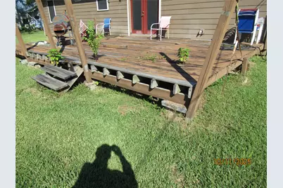 225 Moore Street, Richwood, TX 77531 - Photo 8
