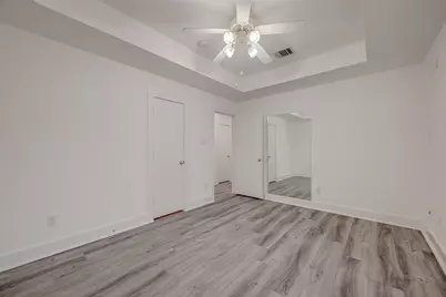 9830 Cynthia Ann Court, Houston, TX 77025 - Photo 30