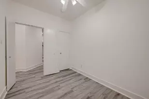 9830 Cynthia Ann Ct, Houston, TX 77025 - Photo 26