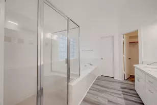 9830 Cynthia Ann Ct, Houston, TX 77025 - Photo 40