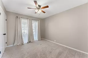 76 April Wind Dr S, Conroe, TX 77356 - Photo 16