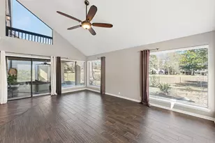 76 April Wind Dr S, Conroe, TX 77356 - Photo 12
