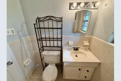 311 Southern Oaks Drive, Lake Jackson, TX 77566 - Photo 28