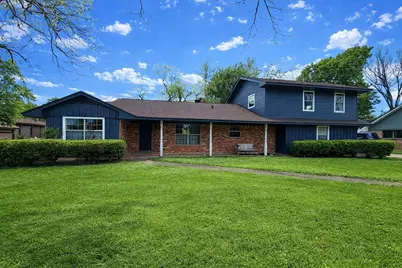 311 Southern Oaks Drive, Lake Jackson, TX 77566 - Photo 1