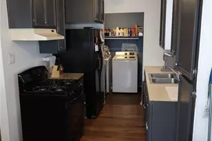 1009 Caplin St, Houston, TX 77022 - Photo 4