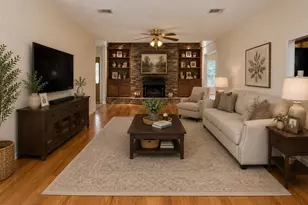 14811 Mystic Bend Dr, Cypress, TX 77429 - Photo 10