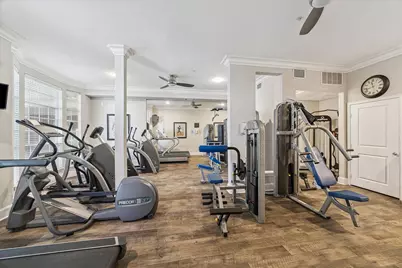 5353 Memorial Drive #1055, Houston, TX 77007 - Photo 18