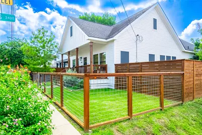 200 Carl Street, Houston, TX 77009 - Photo 1