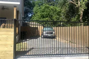 200 Carl St, Houston, TX 77009 - Photo 32