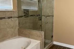 13967 Dentwood Dr, Houston, TX 77014 - Photo 10