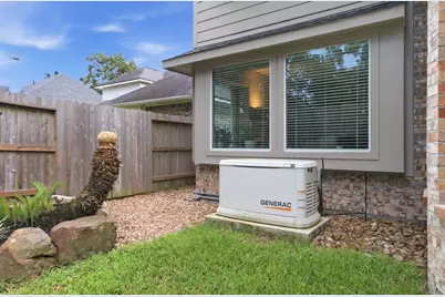 14 Bentley Park Court, Houston, TX 77070 - Photo 44