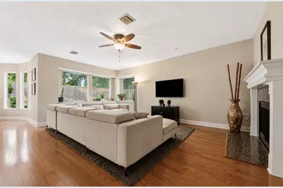 14 Bentley Park Court, Houston, TX 77070 - Photo 18