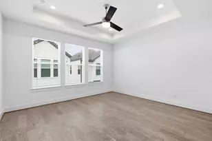 712 W Donovan St, Houston, TX 77091 - Photo 16