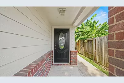 11110 Vanilla Circle Court, Houston, TX 77044 - Photo 2