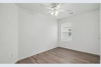 11110 Vanilla Circle Court, Houston, TX 77044 - Photo 12