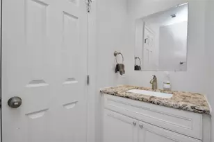 6218 Indigo St, Houston, TX 77074 - Photo 18