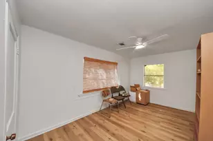 5303 Lyons Ave, Houston, TX 77020 - Photo 16