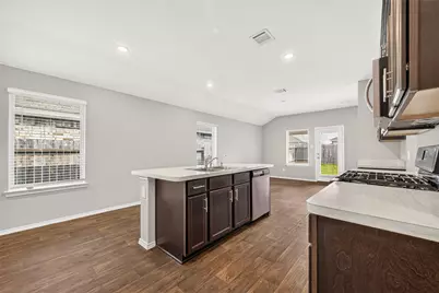 14939 Cypress Hollow Drive, New Caney, TX 77357 - Photo 18