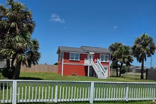 5710 Maco St, Galveston, TX 77551 - Photo 1
