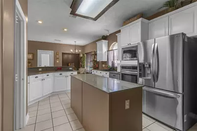 2325 Acadiana Lane, Seabrook, TX 77586 - Photo 8