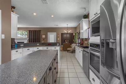 2325 Acadiana Lane, Seabrook, TX 77586 - Photo 10