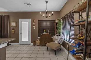 2325 Acadiana Ln, Seabrook, TX 77586 - Photo 6