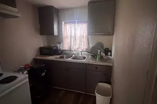 1412 Sydnor St, Houston, TX 77020 - Photo 12