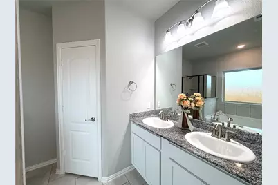 31755 Wellington Pass, Fulshear, TX 77441 - Photo 12