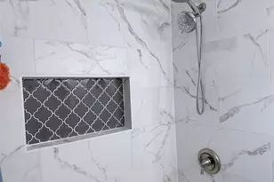 1720 17th Ave N, Texas City, TX 77590 - Photo 6