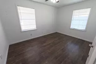 1720 17th Ave N, Texas City, TX 77590 - Photo 24