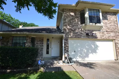 12410 Meadow Briar Drive, Stafford, TX 77477 - Photo 2