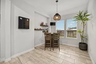 929 Lunar View Ct, Katy, TX 77493 - Photo 8