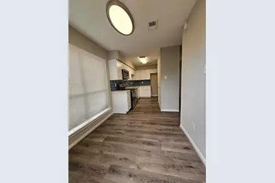 7887 Kendalia Drive, Houston, TX 77036 - Photo 8