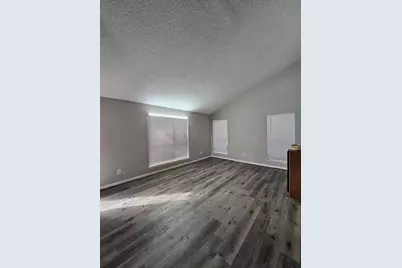7887 Kendalia Drive, Houston, TX 77036 - Photo 4