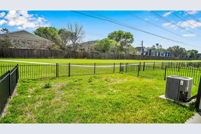 1919 Pueblo Nuevo Path, Houston, TX 77077 - Photo 24