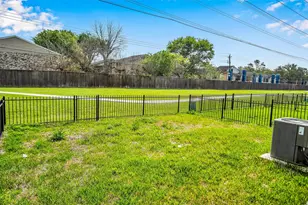 1919 Pueblo Nuevo Path, Houston, TX 77077 - Photo 24