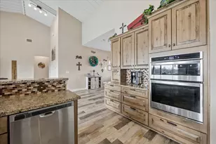2224 Maler Rd, Sealy, TX 77474 - Photo 18