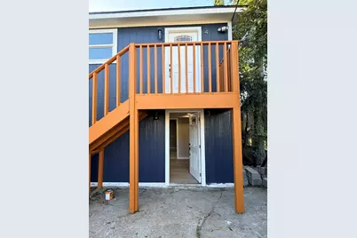 2209 Gano St #3, Houston, TX 77009 - Photo 6