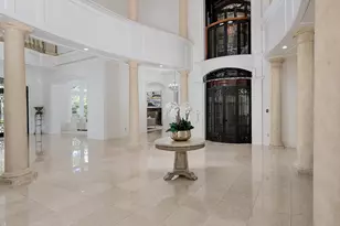 88 W Grand Regency Cir, The Woodlands, TX 77382 - Photo 10