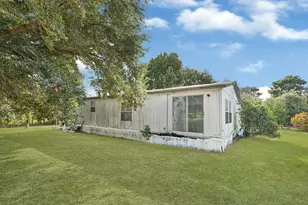 35494 Betka Rd, Hempstead, TX 77445 - Photo 12