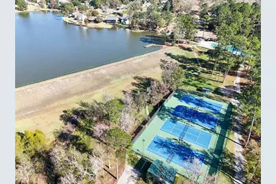 2028 E Lake Drive, Huntsville, TX 77340 - Photo 34