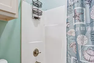 851 Palmetto Dr, Crystal Beach, TX 77650 - Photo 22