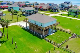851 Palmetto Dr, Crystal Beach, TX 77650 - Photo 30