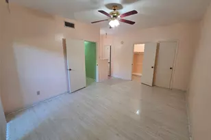 8100 Cambridge St, Houston, TX 77054 - Photo 8